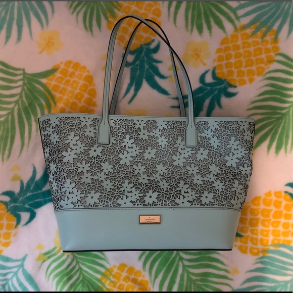 Kate Spade purse - Picture 1 of 4